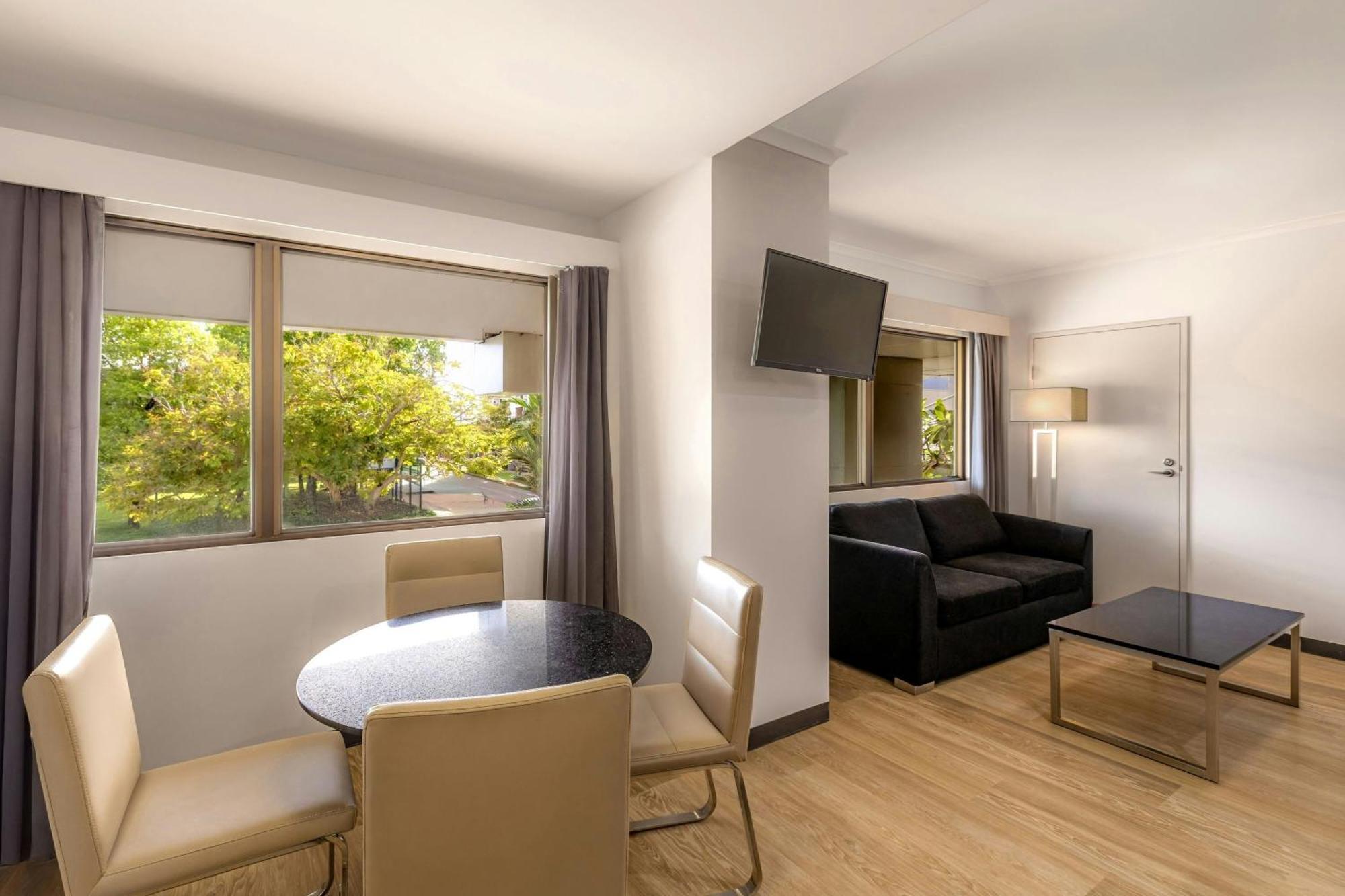 Courtyard By Marriott Darwin Hotel Екстериор снимка
