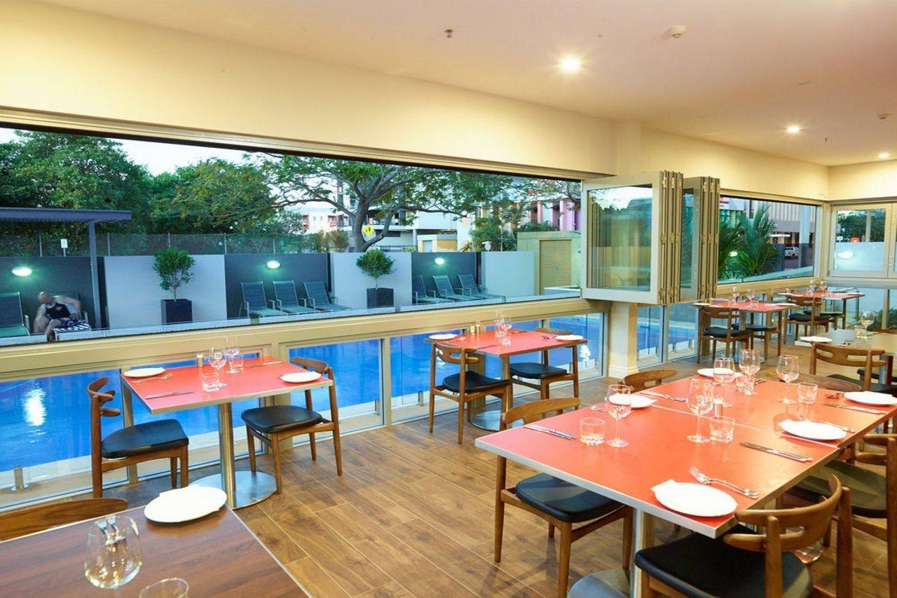 Courtyard By Marriott Darwin Hotel Екстериор снимка
