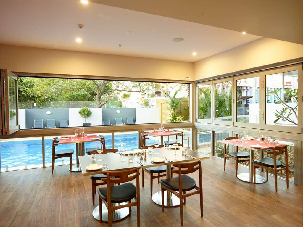 Courtyard By Marriott Darwin Hotel Ресторант снимка
