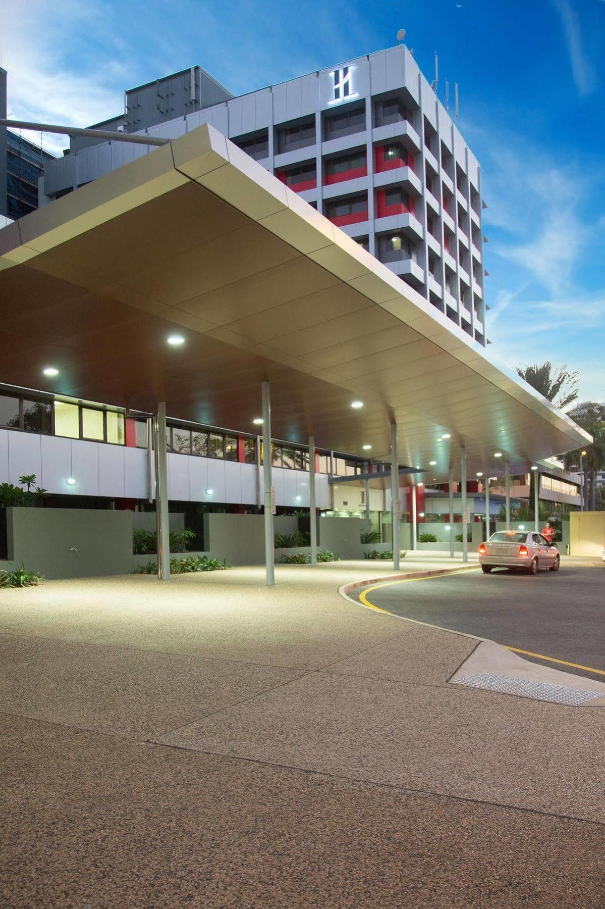 Courtyard By Marriott Darwin Hotel Екстериор снимка