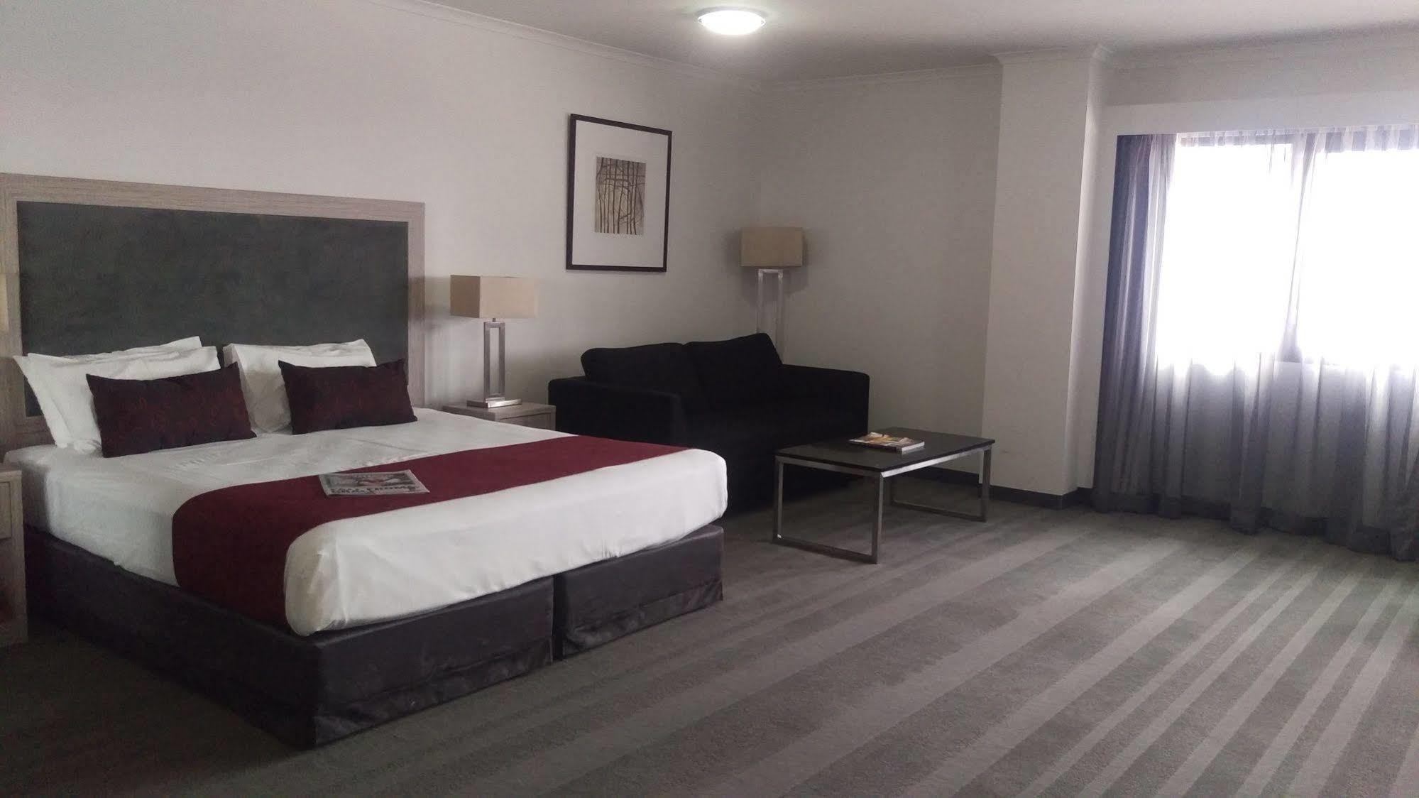 Courtyard By Marriott Darwin Hotel Екстериор снимка