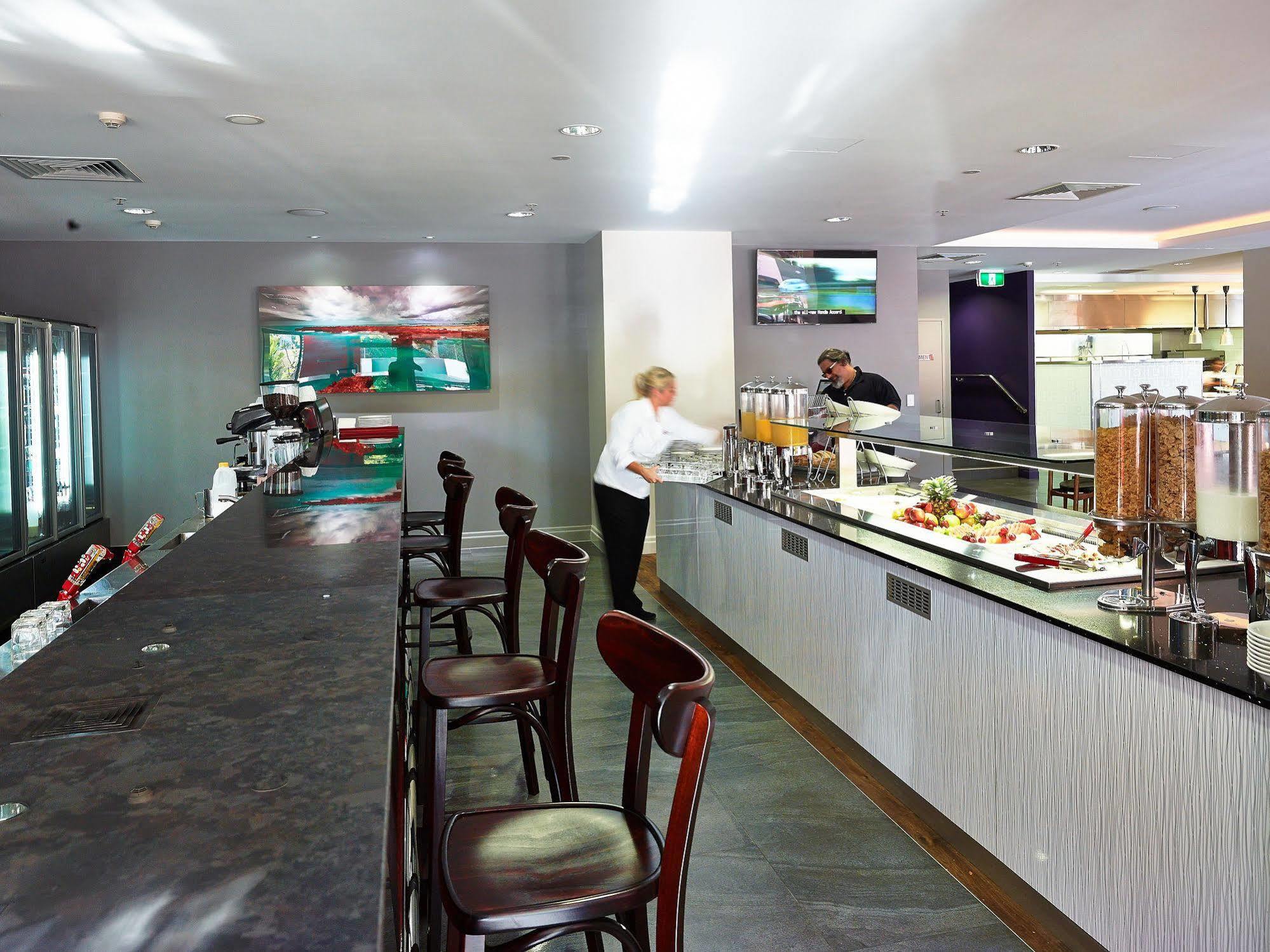 Courtyard By Marriott Darwin Hotel Екстериор снимка