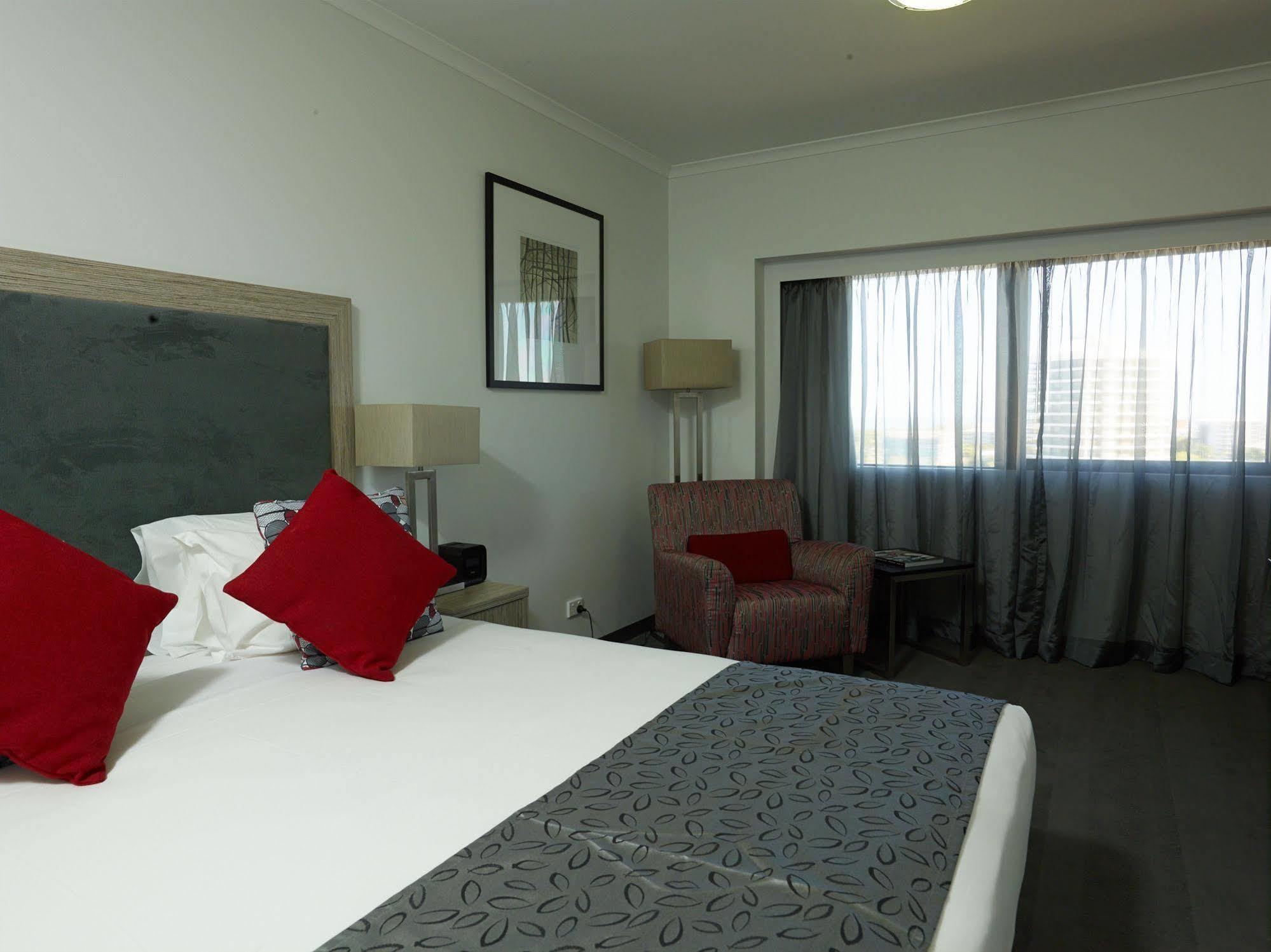 Courtyard By Marriott Darwin Hotel Екстериор снимка