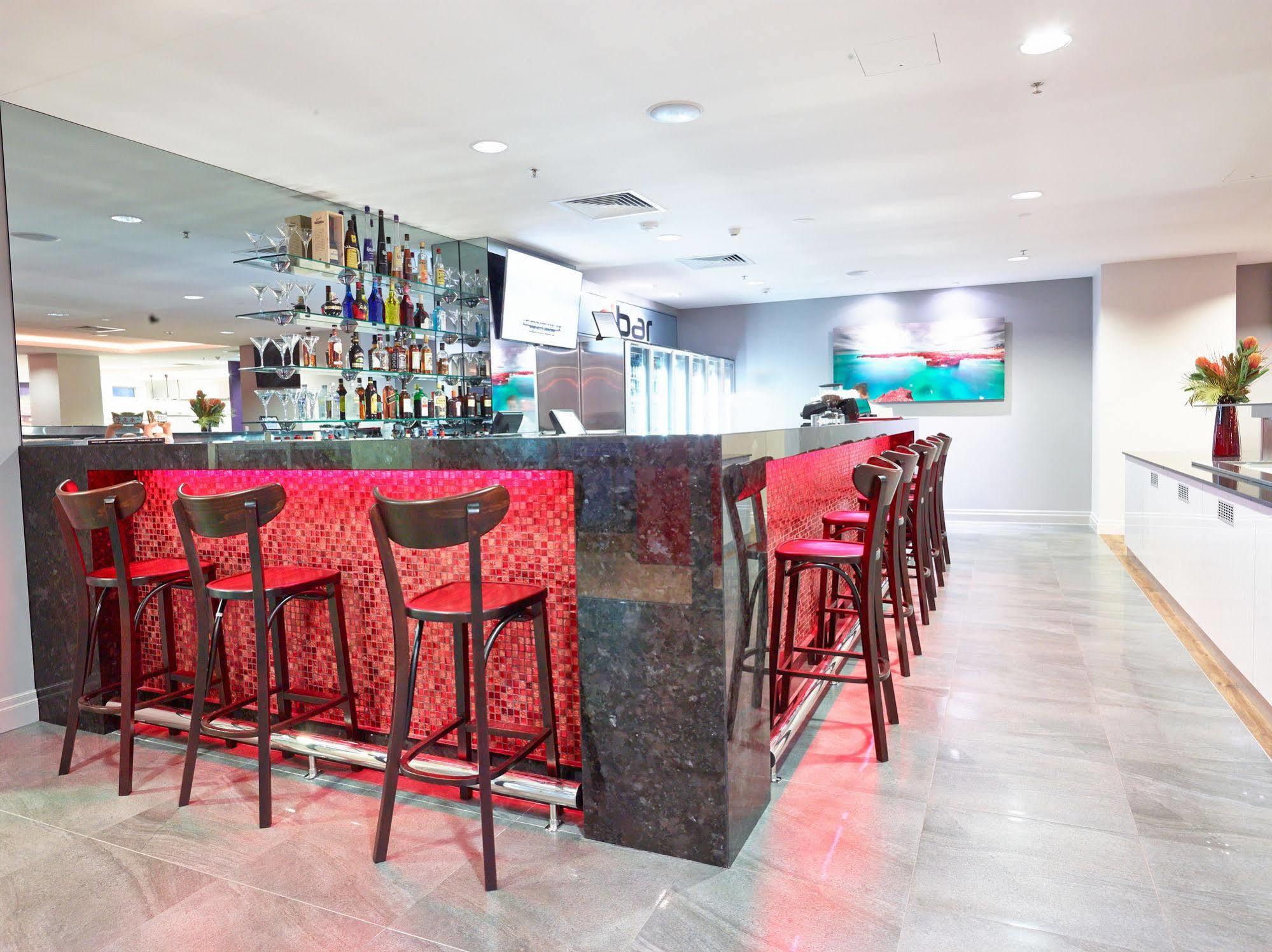 Courtyard By Marriott Darwin Hotel Екстериор снимка